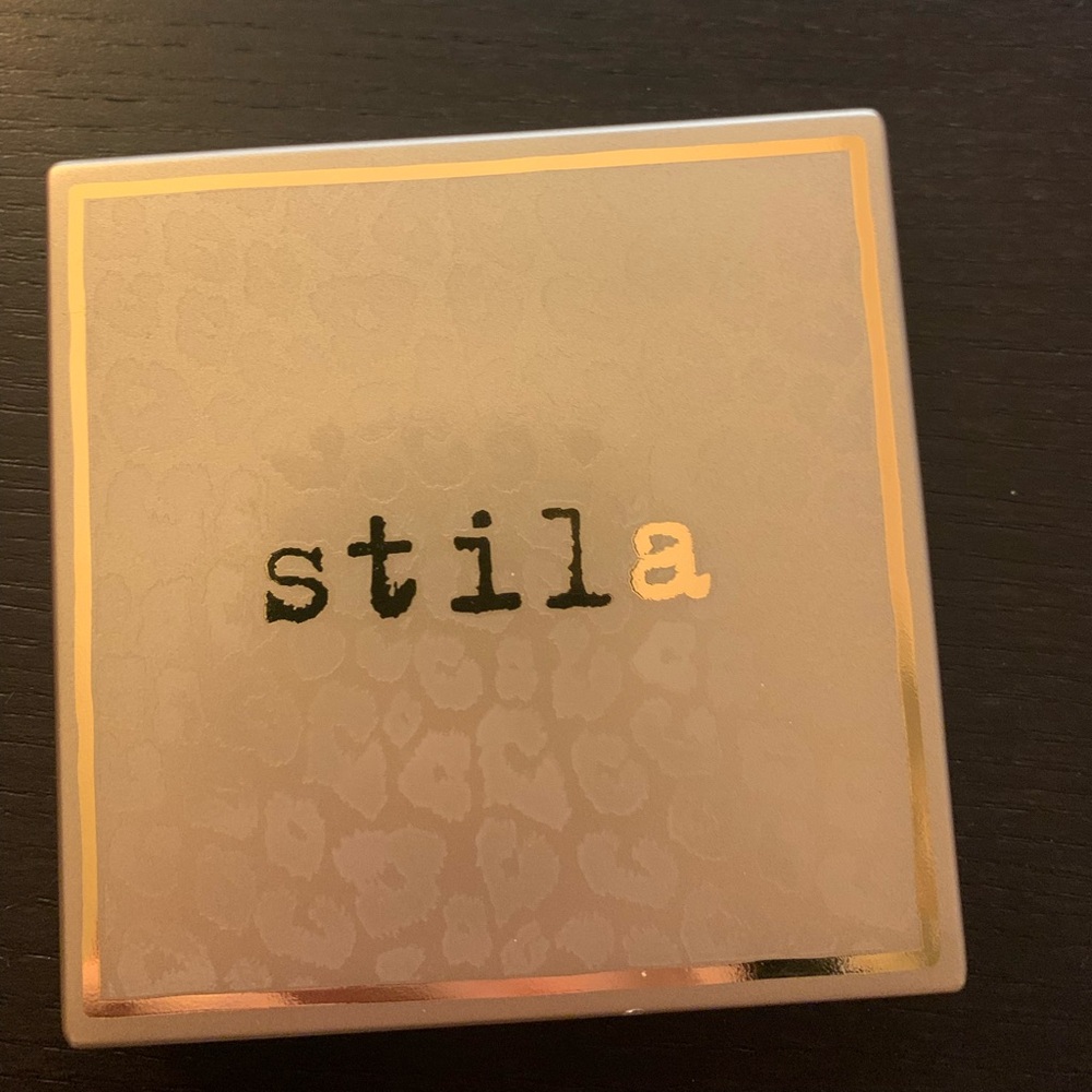 Stila Perfect Me, Perfect Hue palette